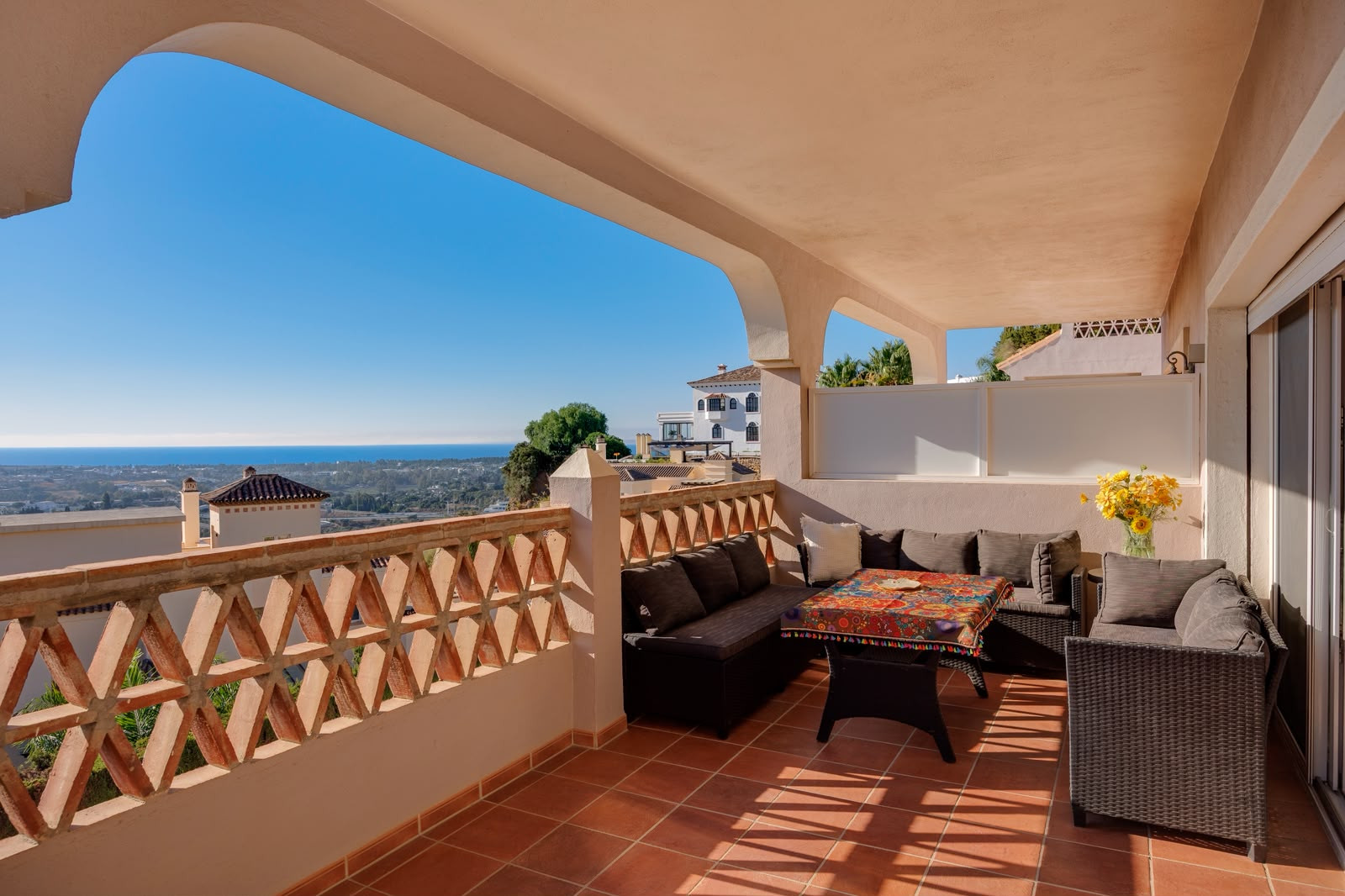 Los Almendros, Benahavís